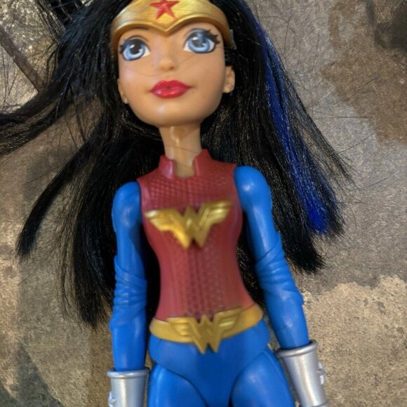 Superhero Lot: 6Poison Ivy Wonder Woman Harley Quinn Bumblebee SuperGirl Batgirl - Picture 5 of 15